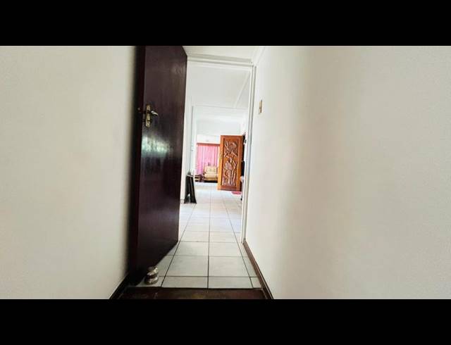 3 BEDROOM HOUSE FOR SALE IN ARBORETUM
